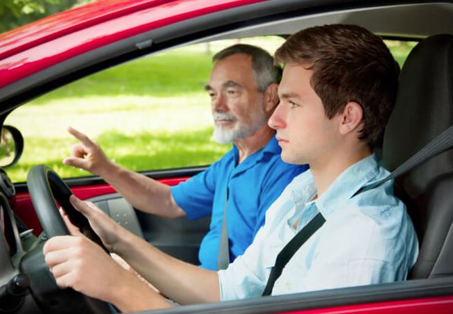 Driving Instructor in Chantilly, VA Driving Instructor in Chantilly, VA